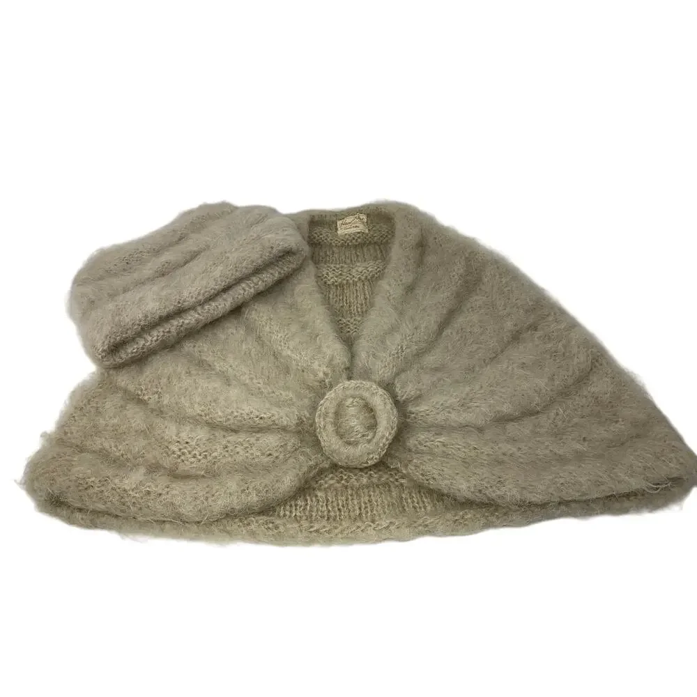 Vintage Handmade Handknit Bernat Capelet + Winter Hat Set Parchment Cream Wool